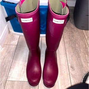 Hunter Women’s Boot Adjustable Strap Wide Calf Size 10